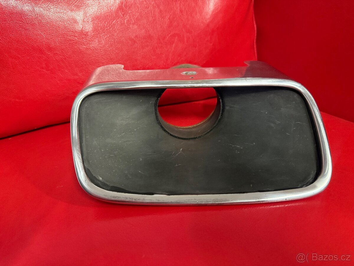 koncovka výfuku pravá Dodge Challenger 2015- - 5