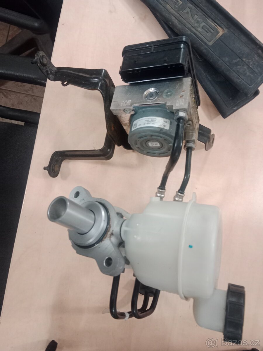 Ford Mustang 2015-18 - 5