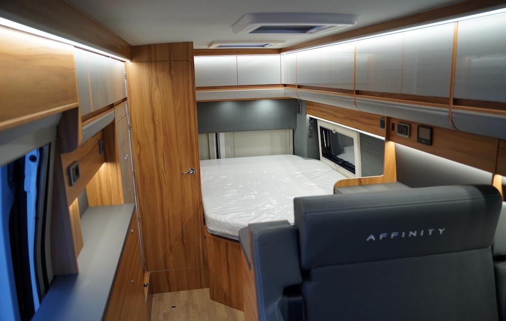 Affinity ONE - nejprostornější obytka pro 4 osoby - 5