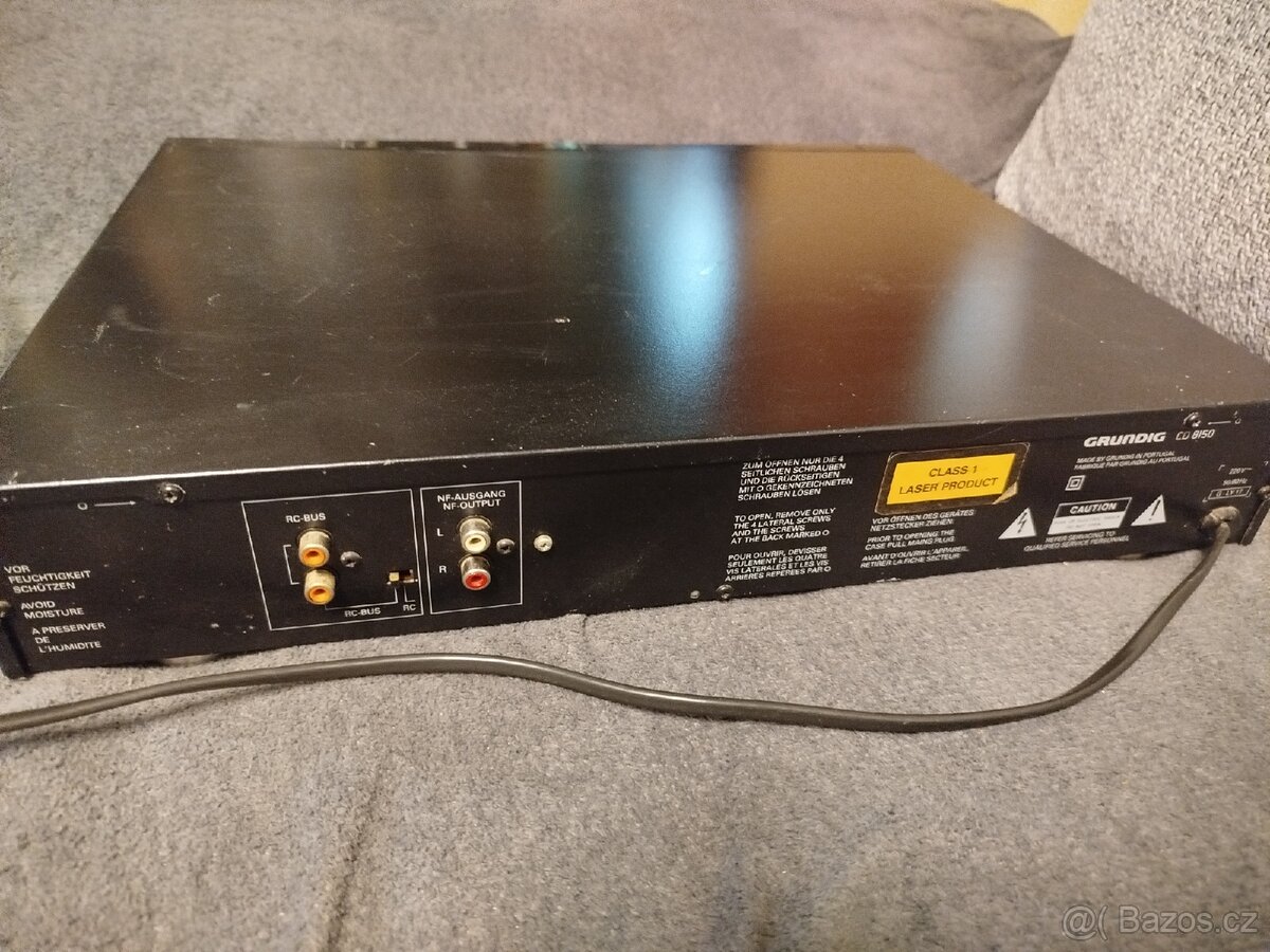 CD přehrávače Grundig a Philips. - 5