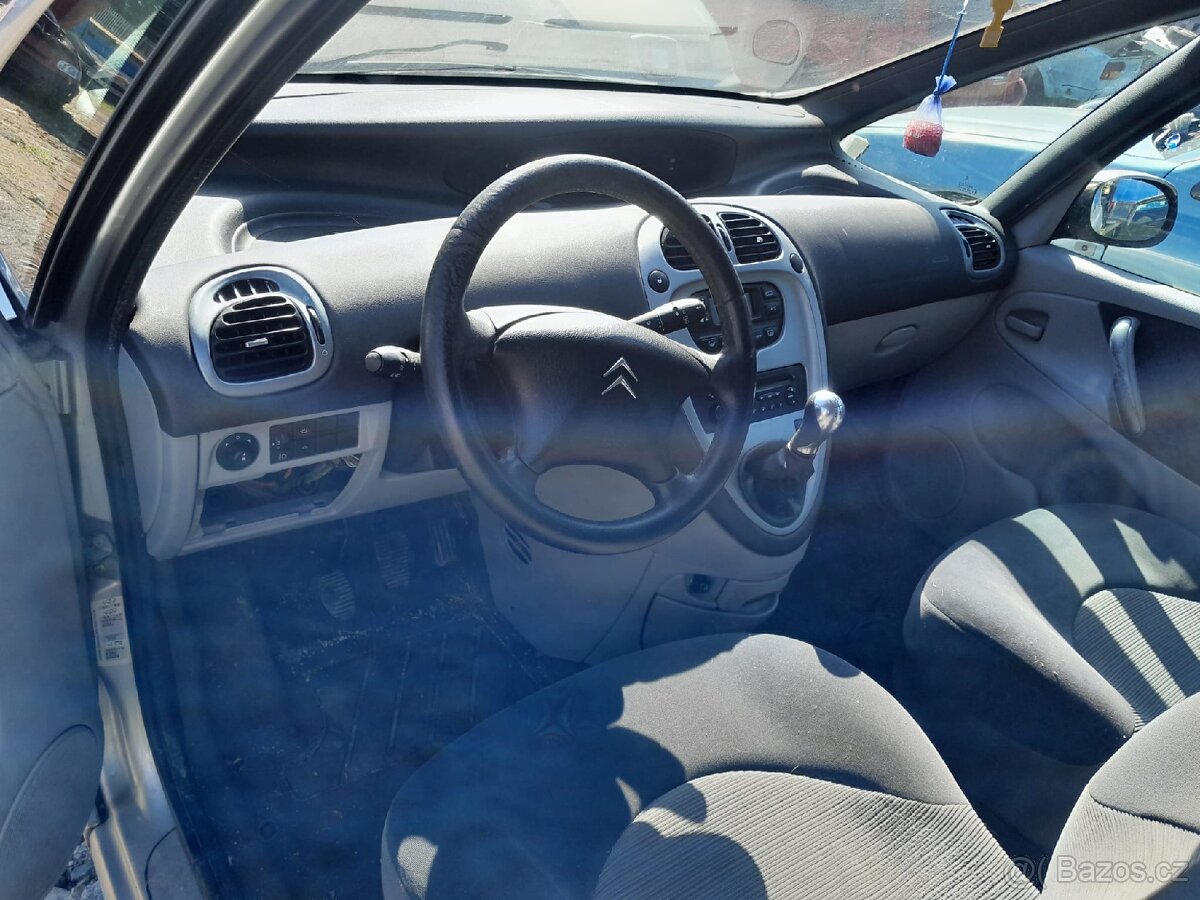 Citroën Xsara Picasso, 1.6i, 70.kw, náhradní díly - 5