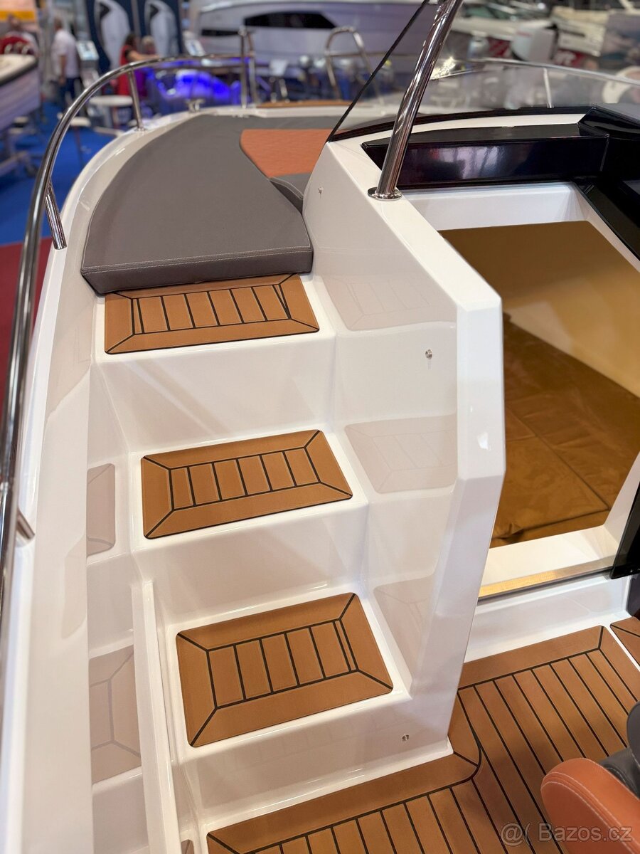 Nový motorový člun Coaster 640 SD+MOTOR - 5