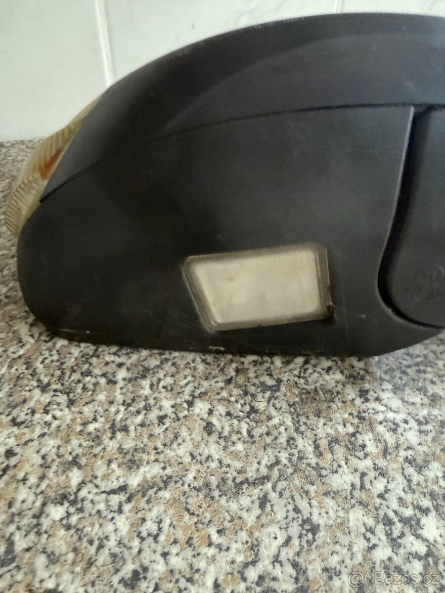 Ford Galaxy 014347 prava strana zrcadko cely od roku 2006 - 5