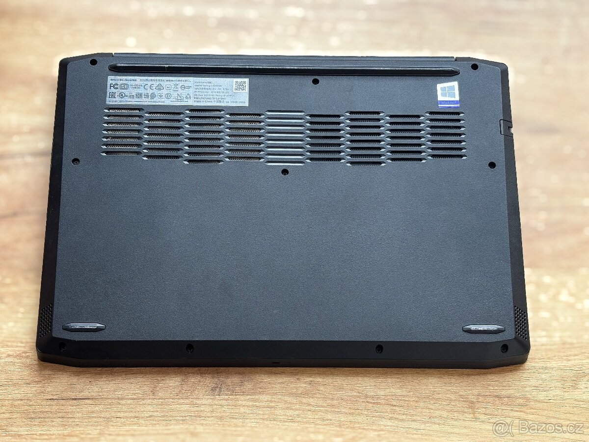 Lenovo Gaming 3 | Ryzen 5 | GTX 1650 Ti | 16GB | TOP STAV - 5