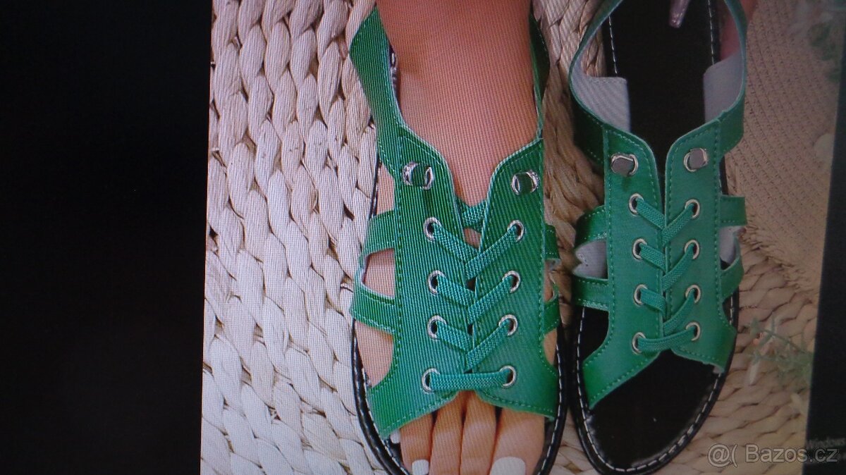 Zelené dámské sandály NOVÉ, vel.41 - 5