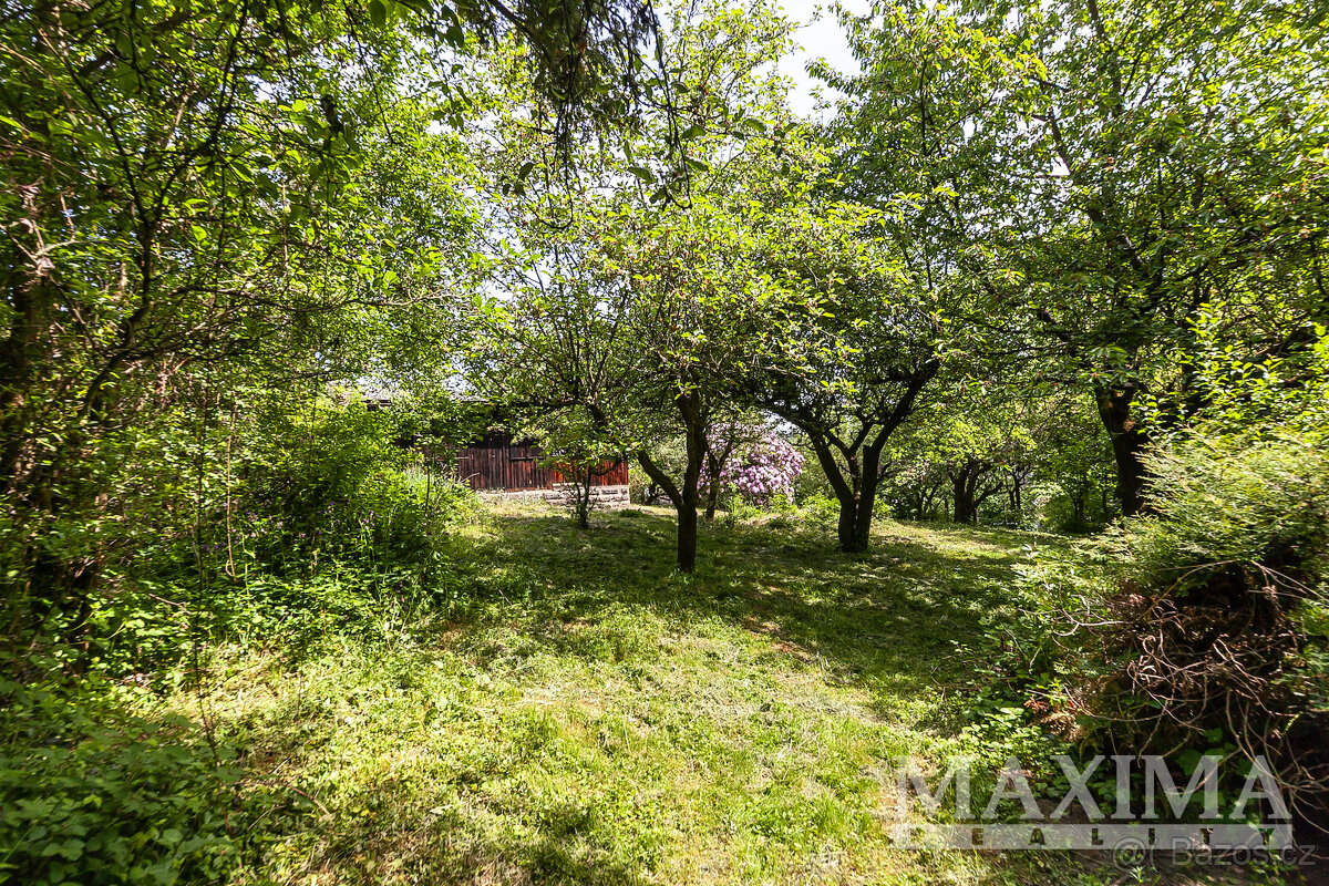 Pozemek o ploše 1552 m2 - Davle, Davle - 5