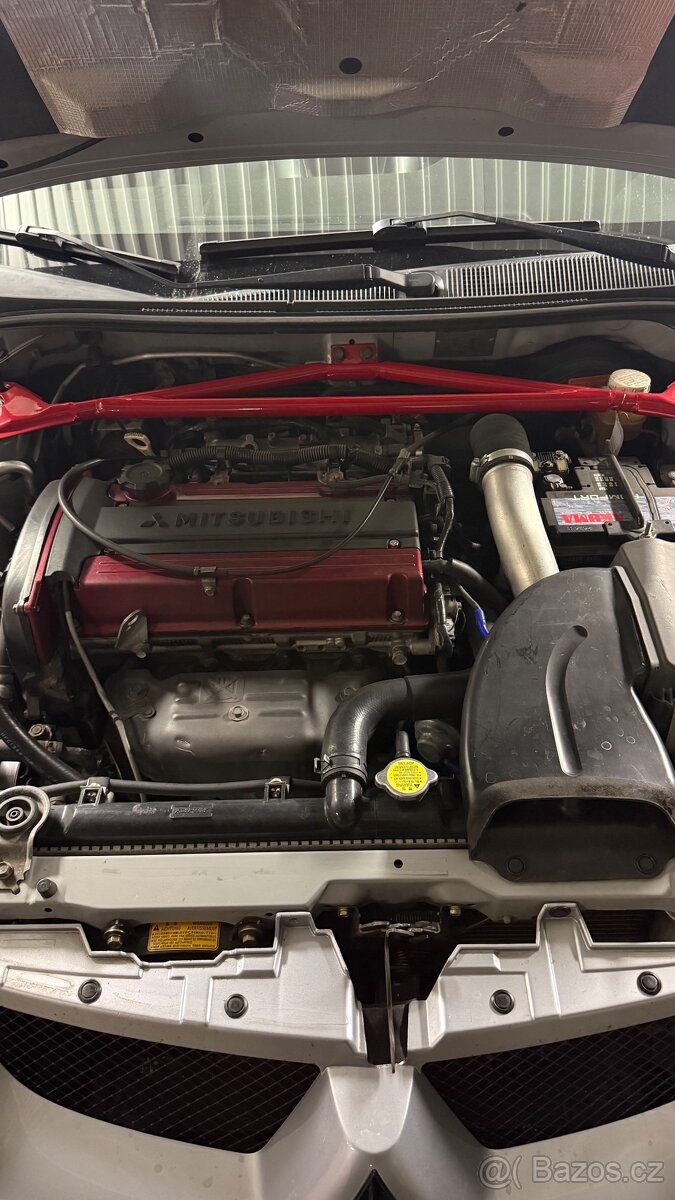 Mitsubishi Lancer Evo VIII EU - 5