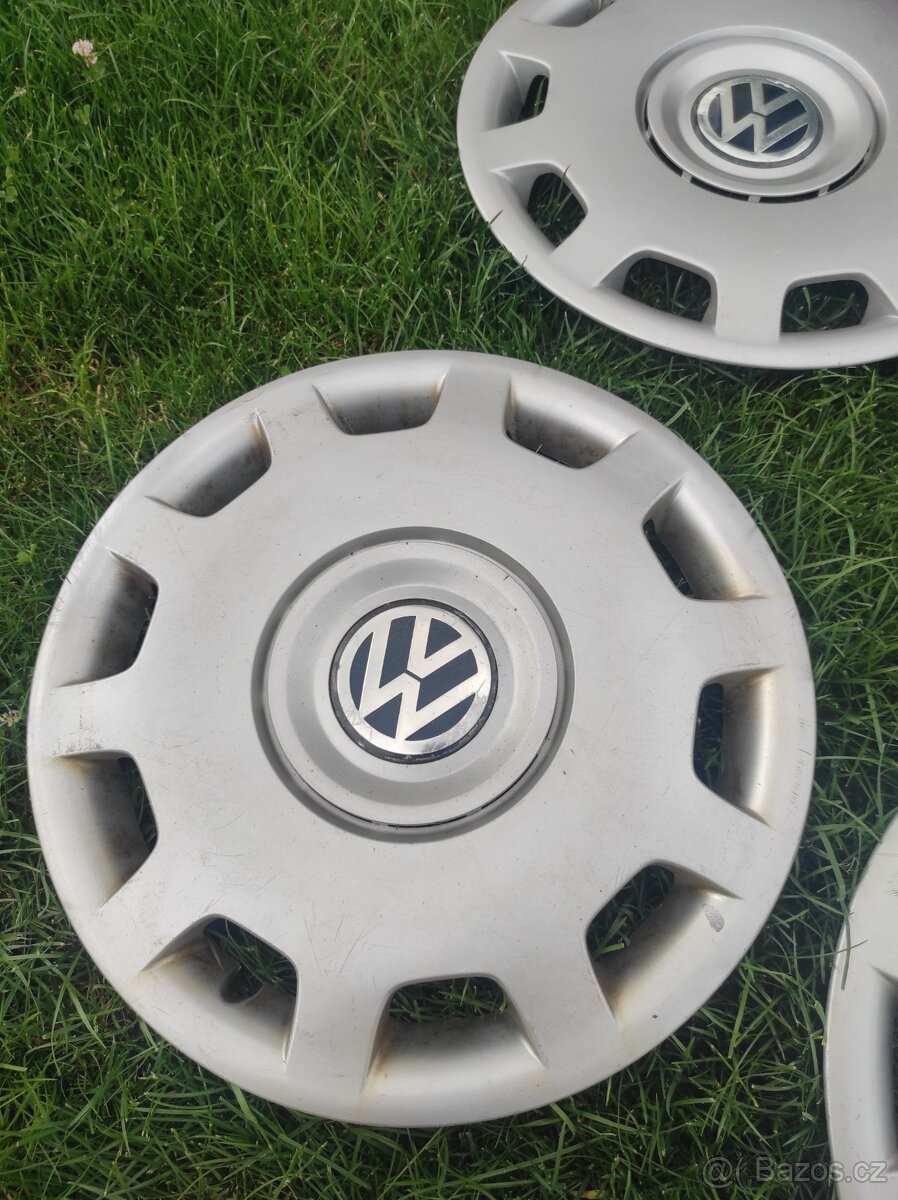 Sada 4 kusů poklic Volkswagen (15") - 5