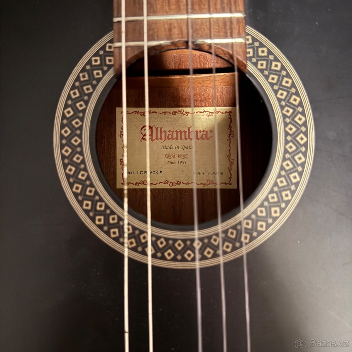 Kytara Alhambra 1 C Black S + struny - 5