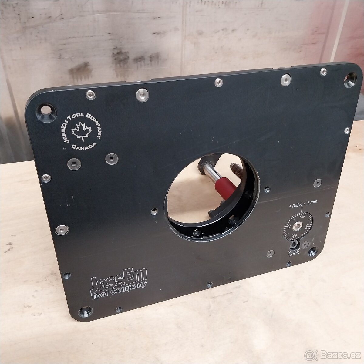 Zdvihací přípravek pro horní frézky - 5