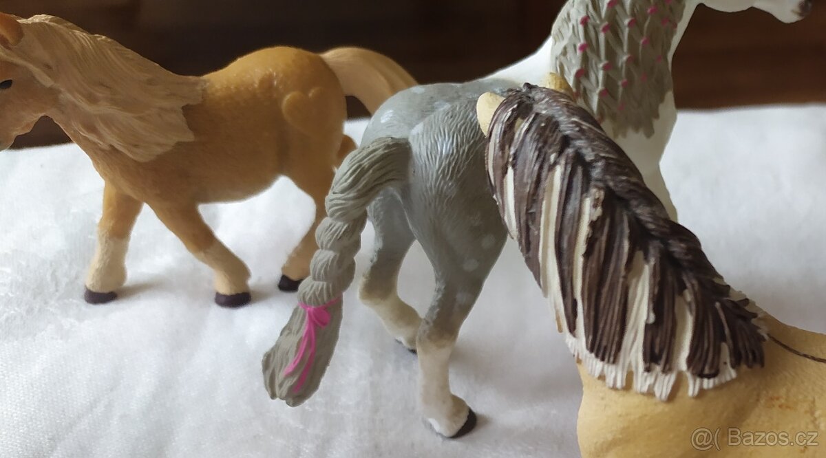 1. Koně zn. Schleich ze série Mc Donald - 5