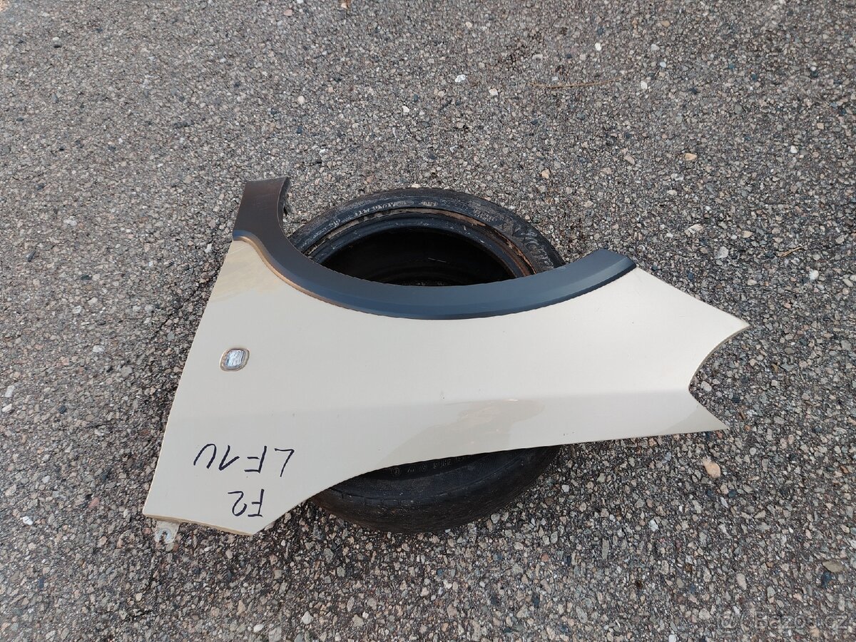 Levý blatník Škoda Fabia 2 - 5