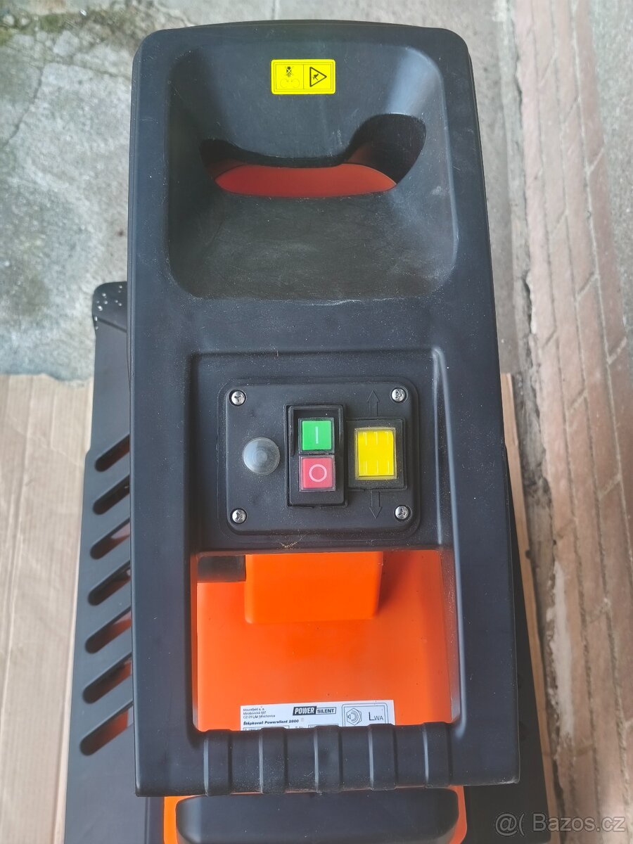 Prodám elektrický Válcový drtič Powersilent 2800 W.. - 5