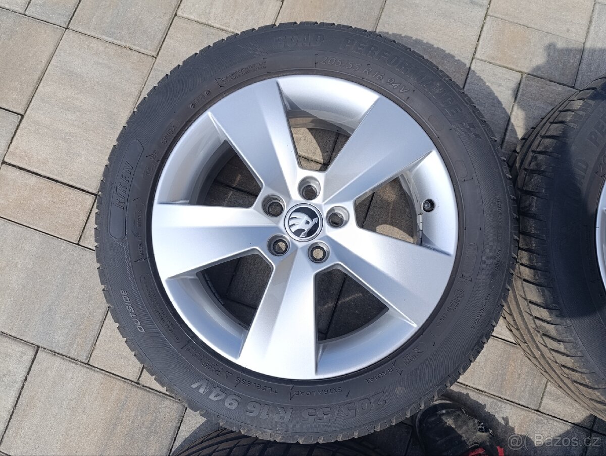 Sada disků škoda Scala R16 - 5