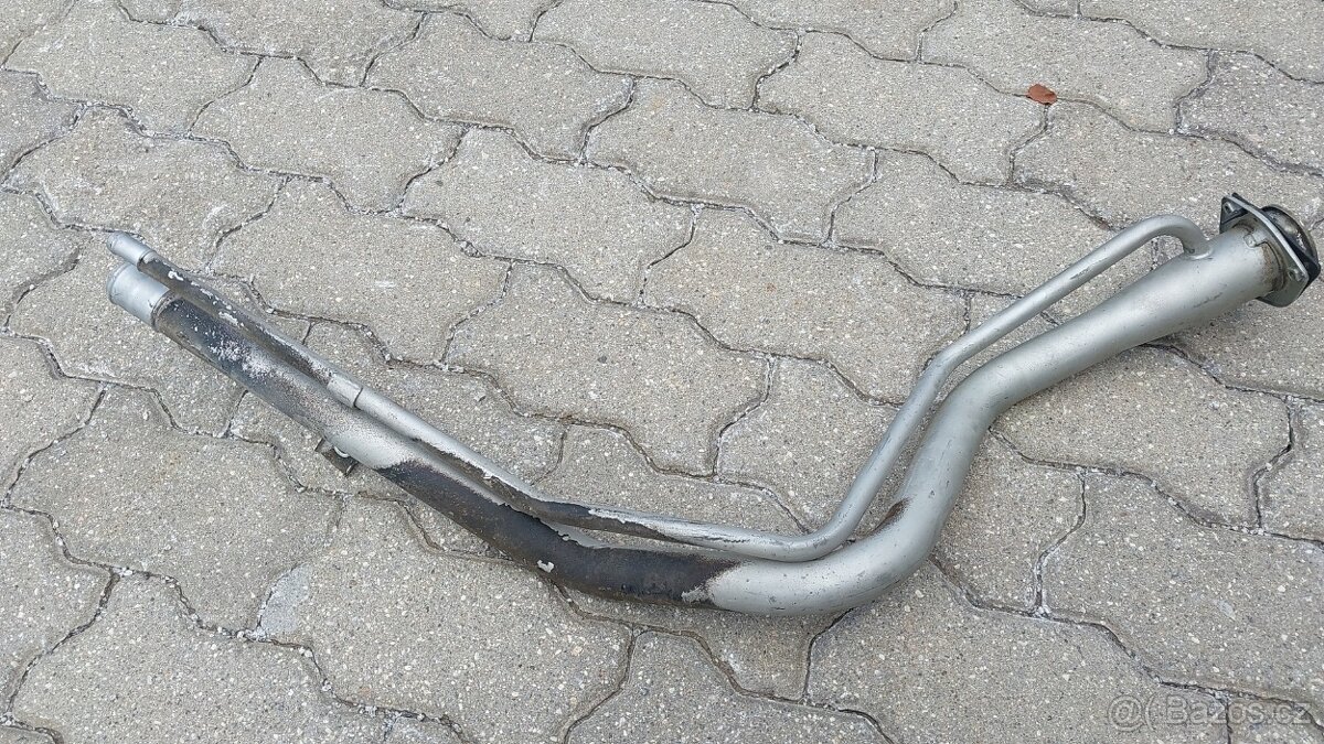 Ssangyong Rexton – Hrdlo nádrže - 5