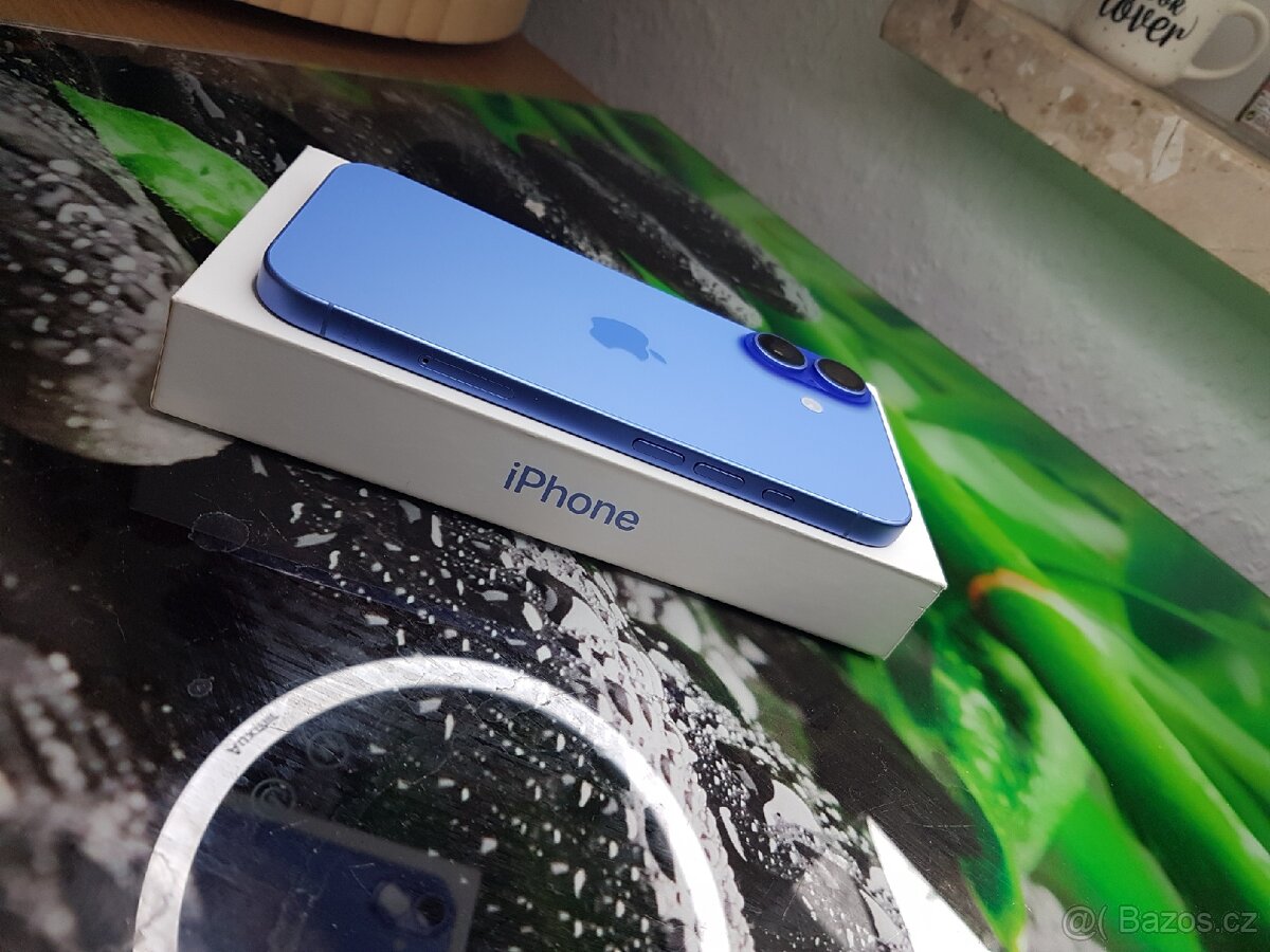 Iphone 16, 100% Baterie - 5