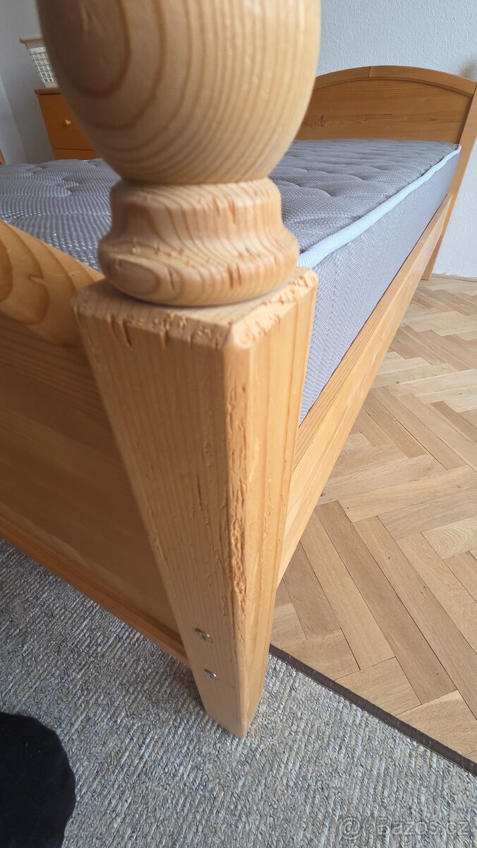 Pprodám dřevěnou postel - 5