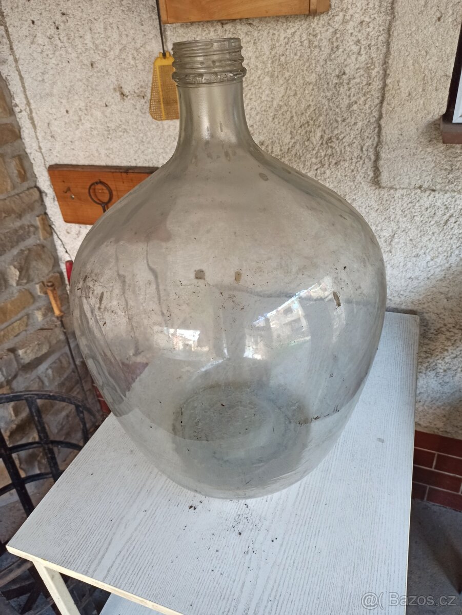 Prodám demižon 50L - 5