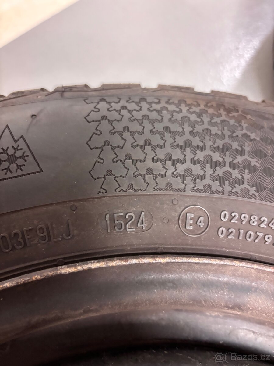 Prodám kompletně kola 5x112 ( plecháče) - 5
