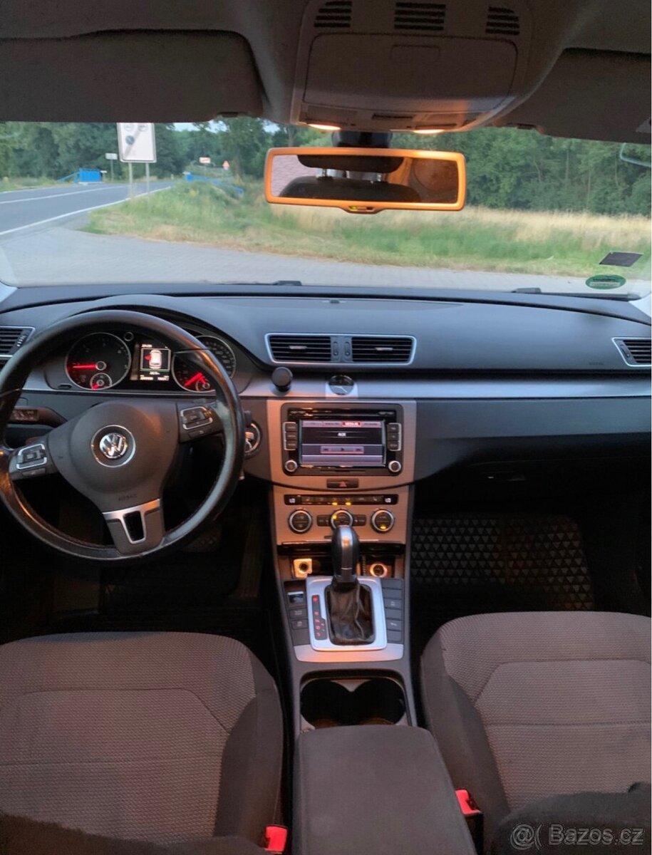 Volkswagen Passat B7 - 5