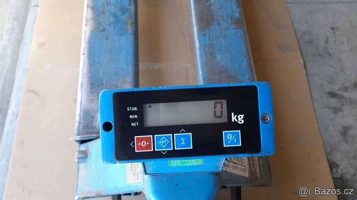 Paletový vozík s váhou 2000 kg - 5