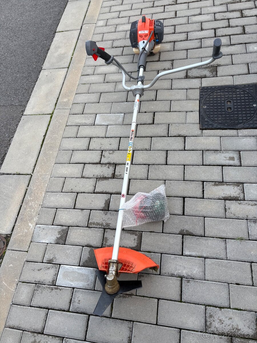 Křovinořez Oleo-Mac BC 300 T (jako nový, po servisu) - 5