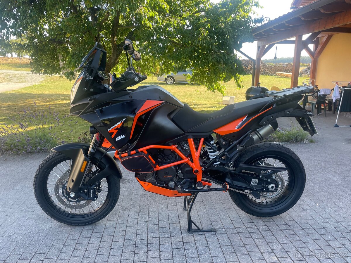 KTM 1290 SuperAdventure R r.v. 2020 plná ser. historie - 5