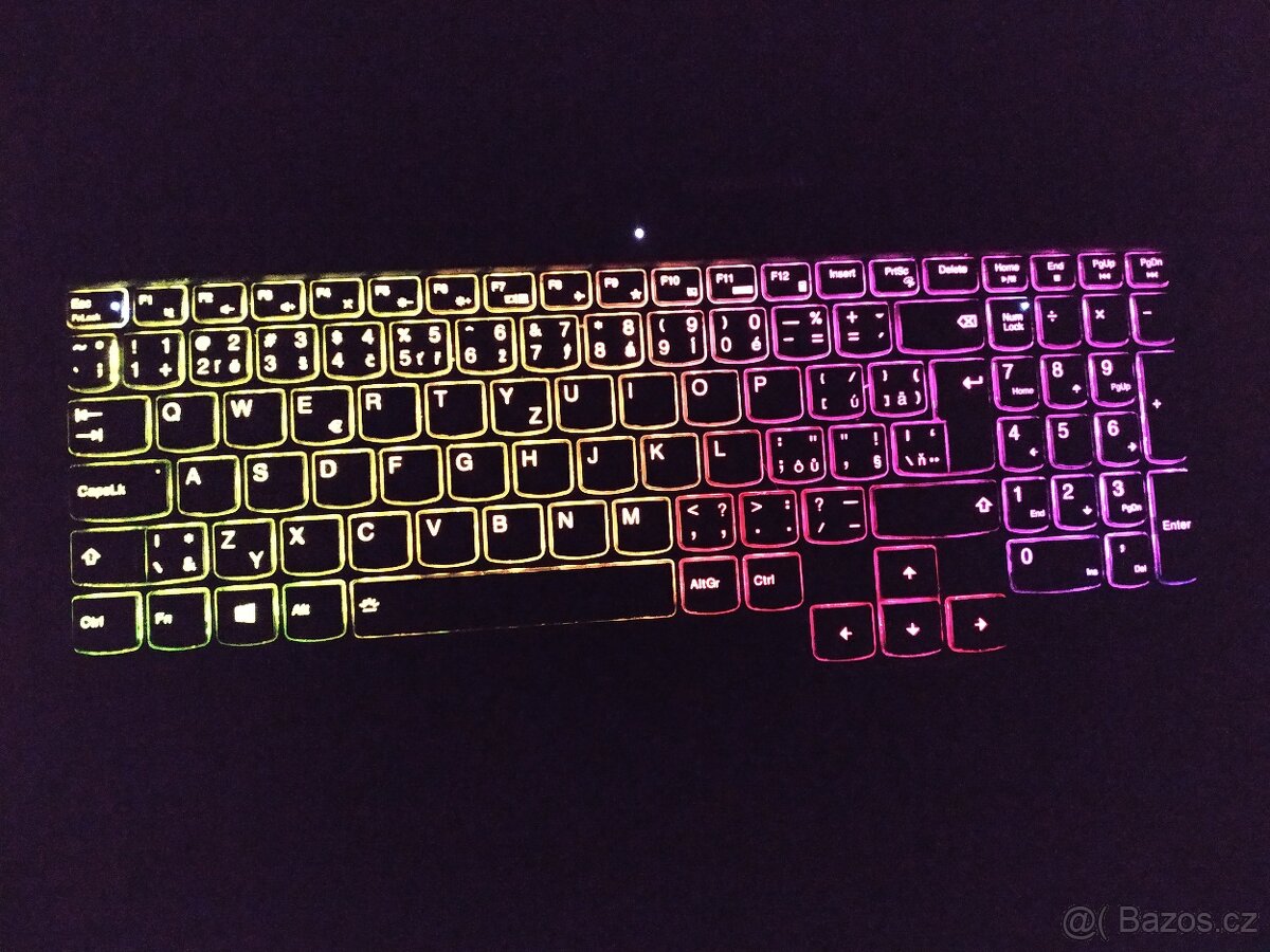 120HZ HERNI LENOVO RYZEN 7 - 8JADER 4,5GHZ - RTX 3050 TITAN - 5