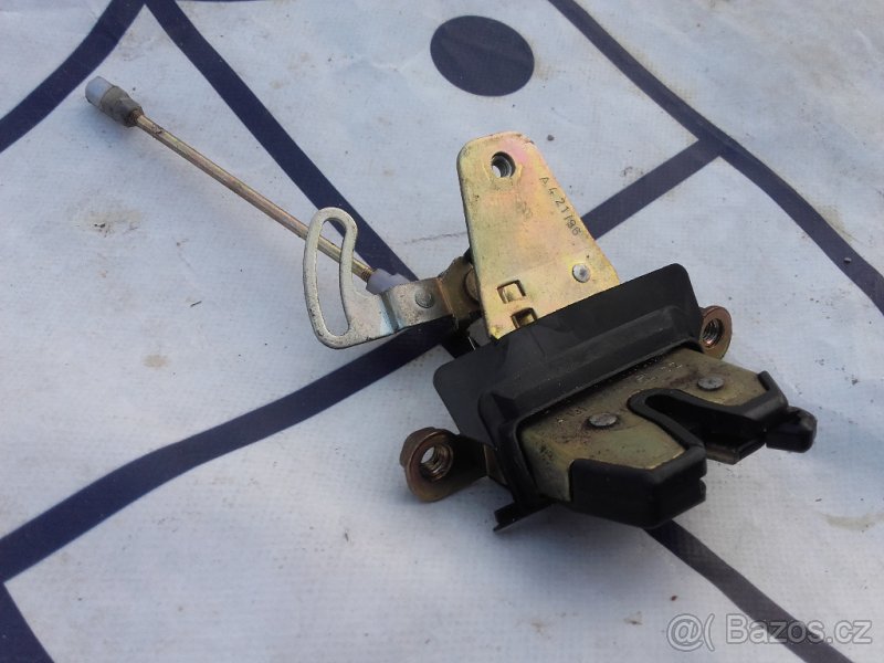 Škoda Octavia - zámek pátých dveří - 5