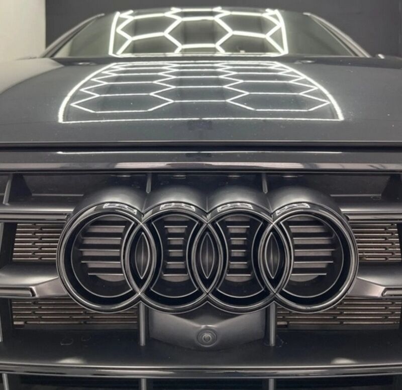 AUDI - Čierne lesklé znaky - 5