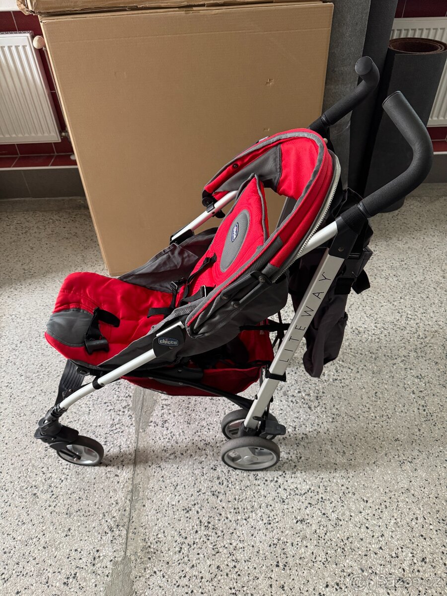 kočárek Chicco - 5