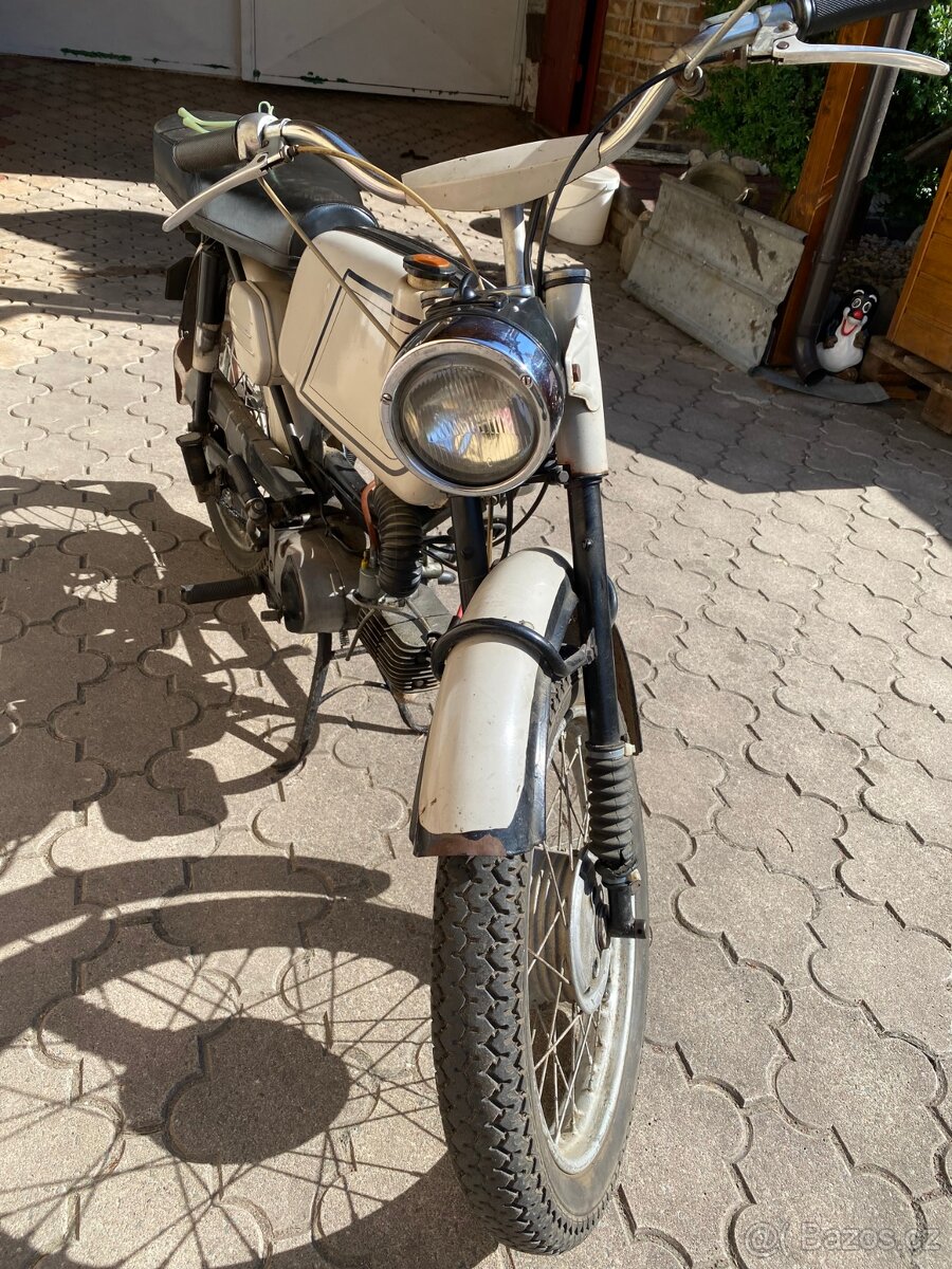 Jawa 23 Mustang - 5