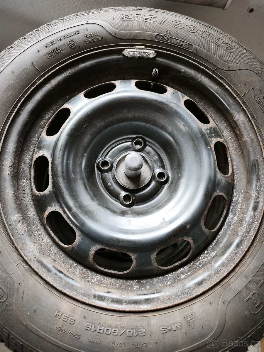 Pneu 215/60 R 16 - 5