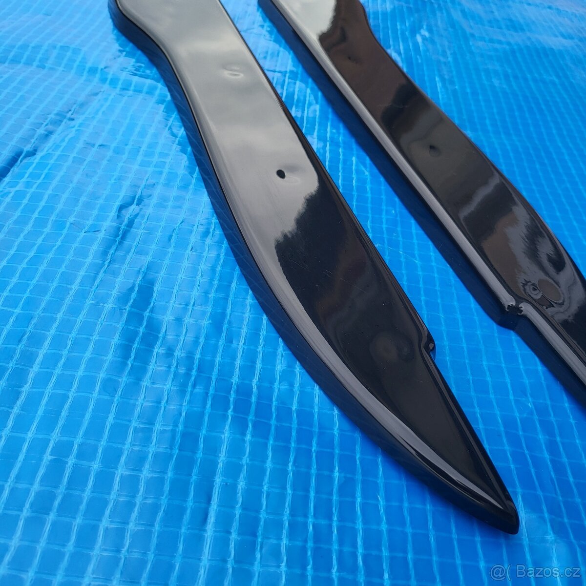 škody superb 2 bocni spoilery - 5