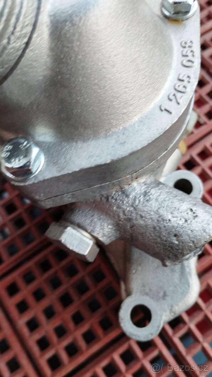 Domek termostatu motor M20 - 5