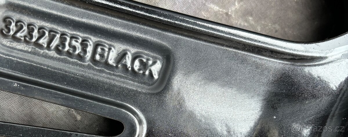 Zimní zánovní sada Volvo XC60 235/55R19 105V - 5