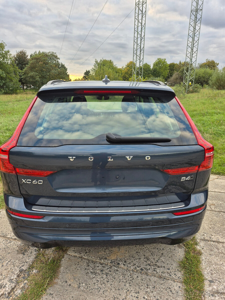 XC60 B4 AWD MOMENTUM AUT CZ - 5