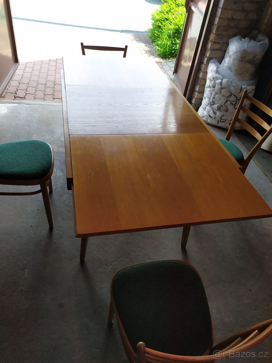Stůl a židle - 5