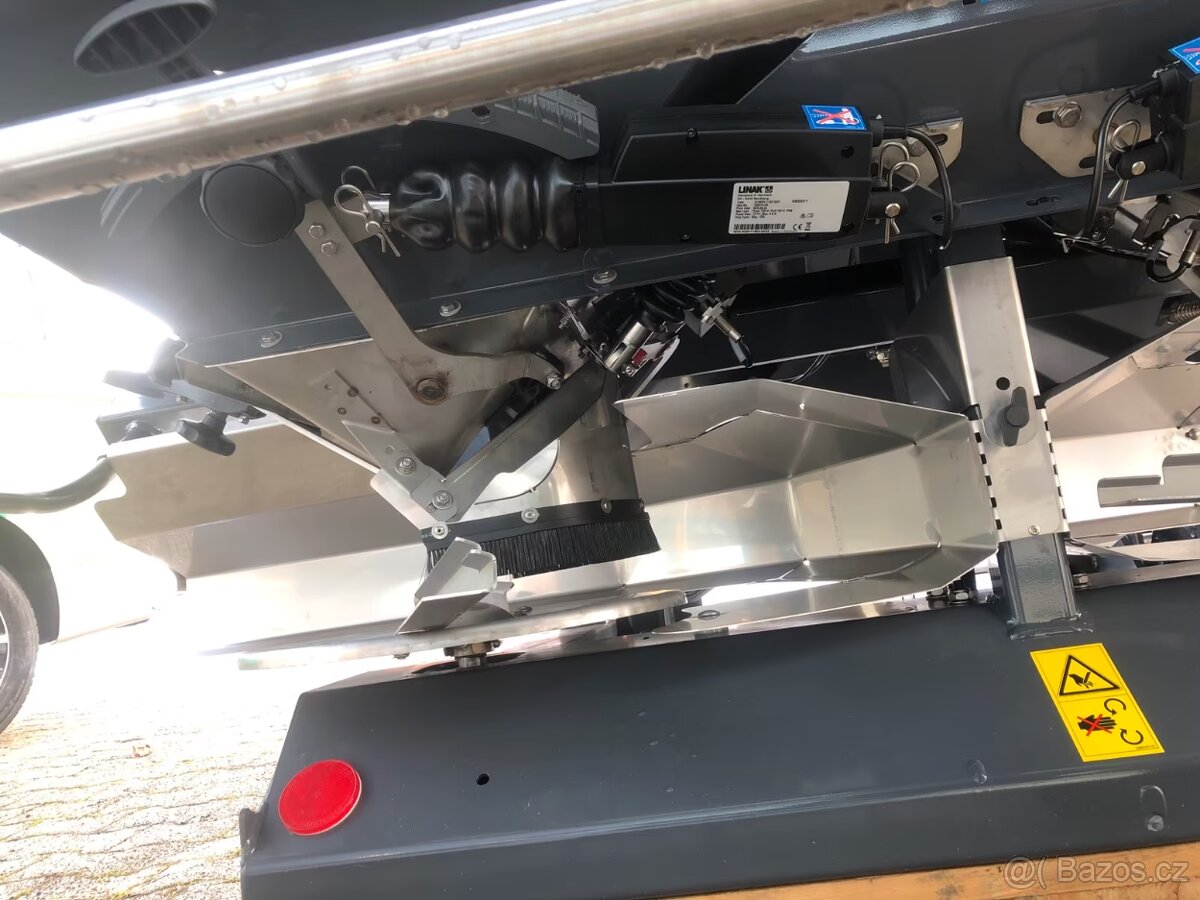 Rozmetadlo hnojiv Sky (Sulky) DX30+ - 5