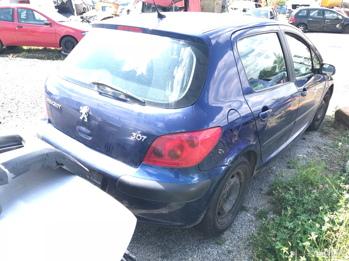 Peugeot 307 1,6i 2003 - díly - 5