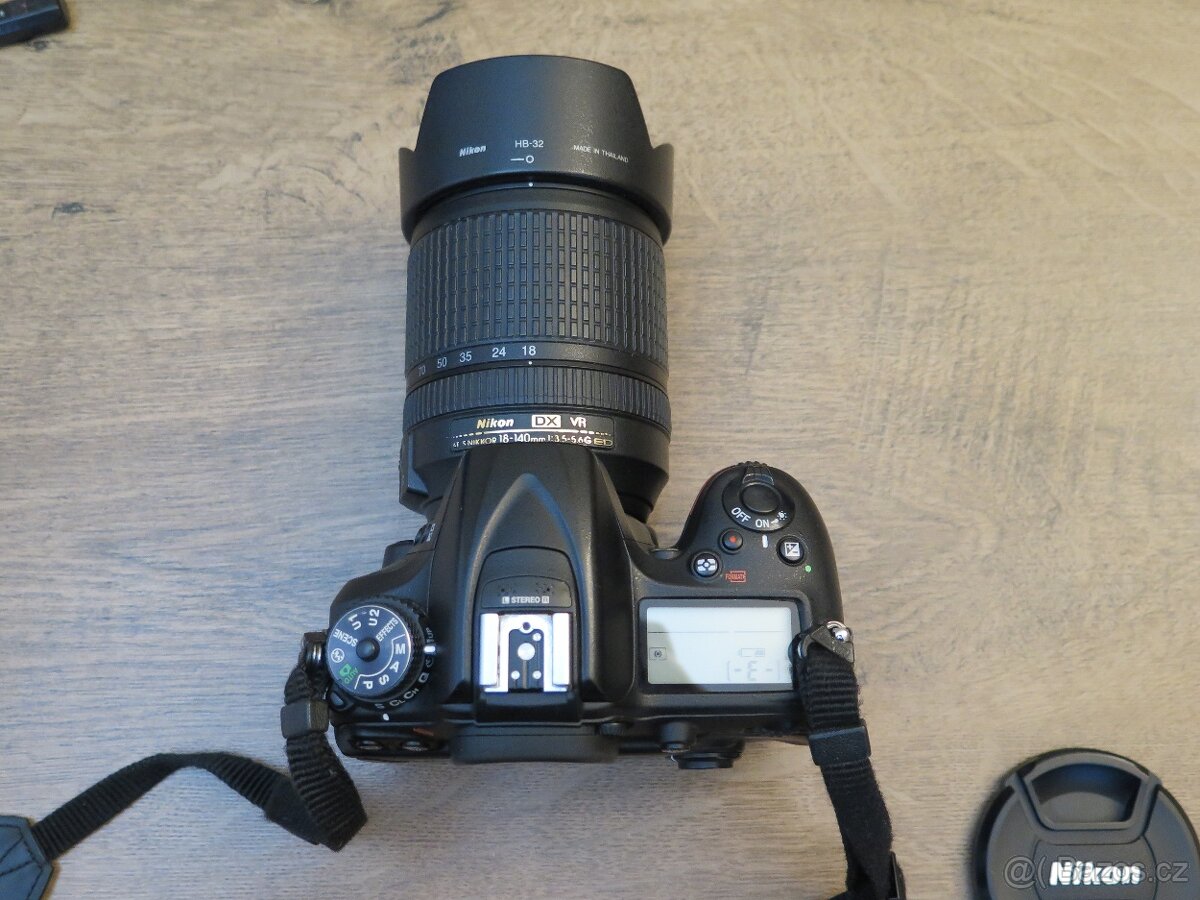 Nikon D7200 + objektiv Nikon 18-140 mm + SDXC 64 GB - 5