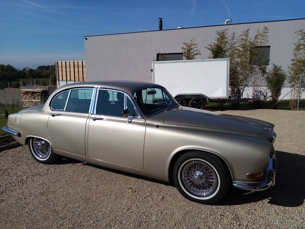 Jaguar 420 Saloon 4,2L - 5
