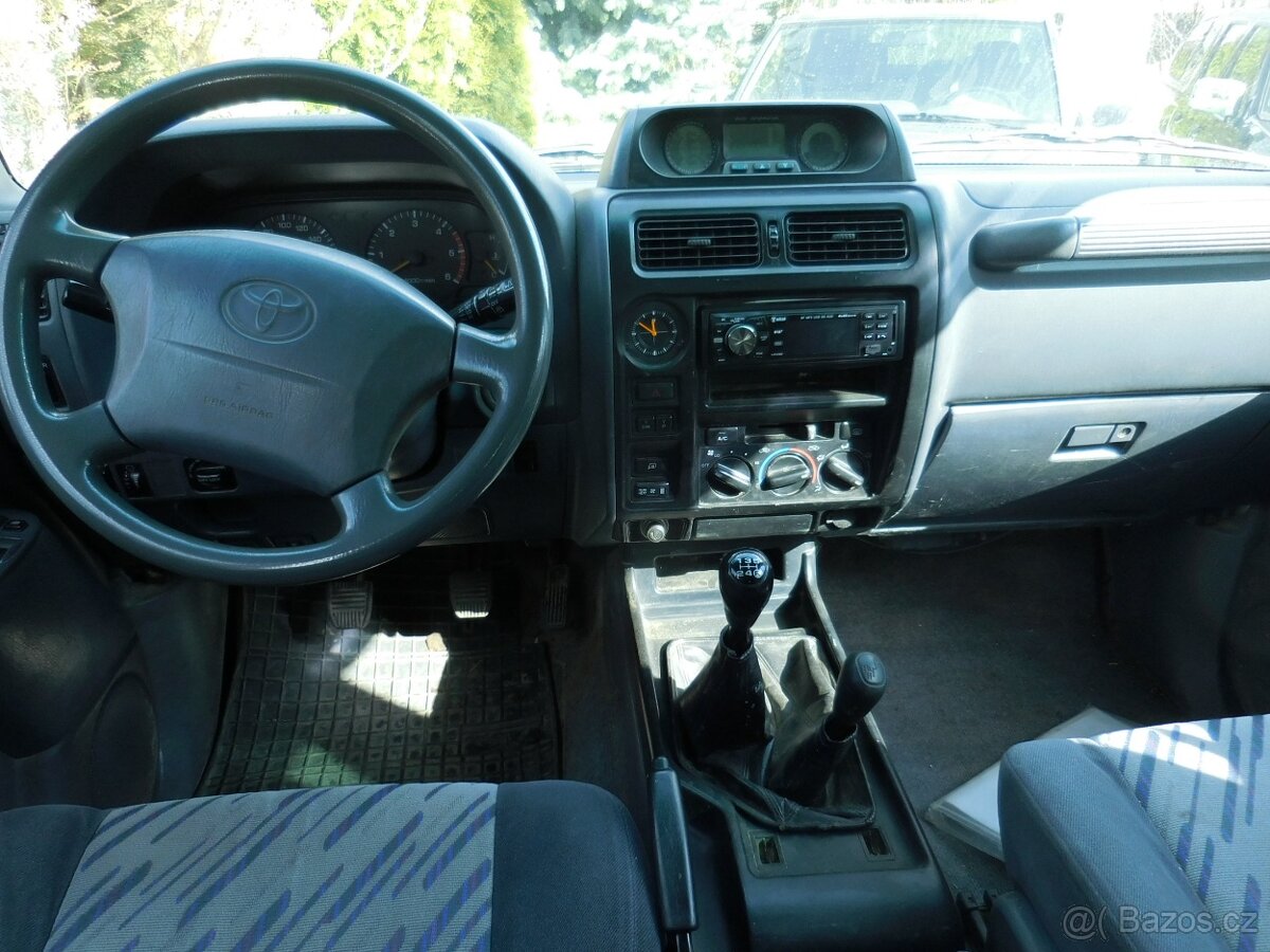 Toyota Land cruiser 95 3,0 TDi 92kw pôvodný lak,bez hrdze