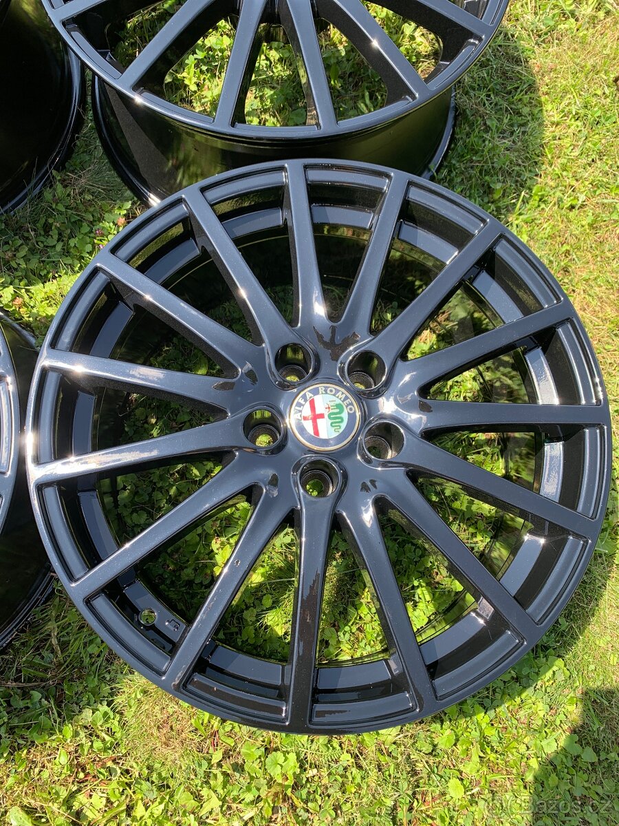 ALU KOLA ALFA ROMEO BRERA 5X110 R18 BLACK - 5