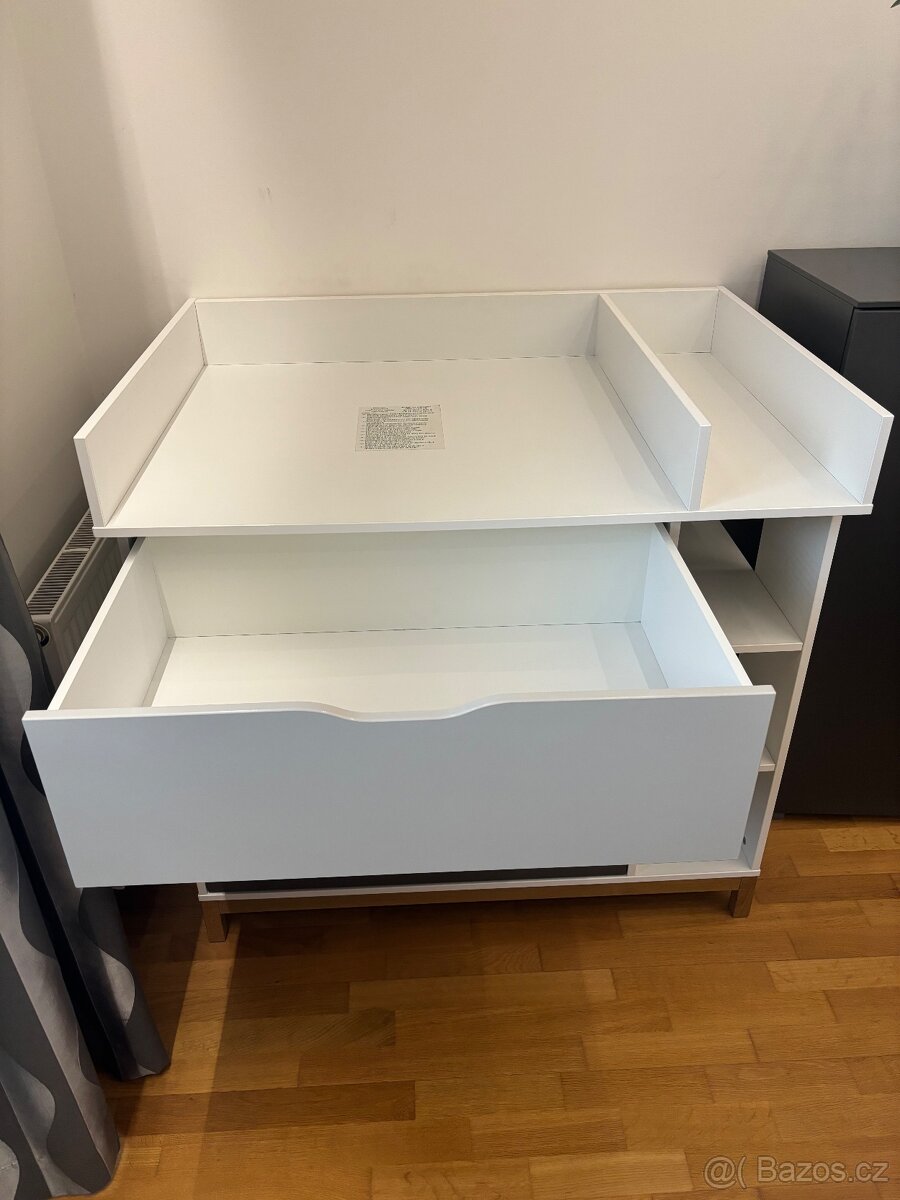 Komoda s prebalovacim pultem Tchibo - 5