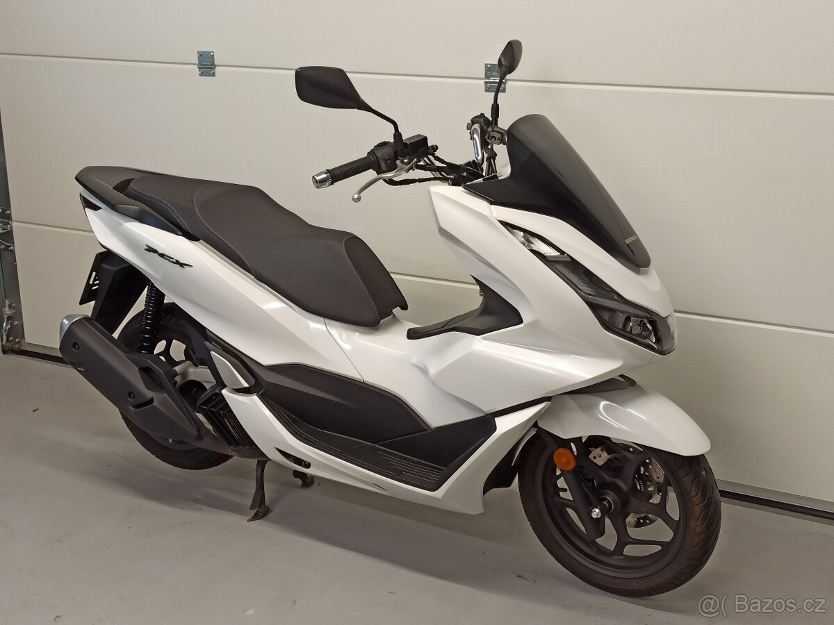 HONDA PCX 125 CZ 1. MAJITEL DPH - 5