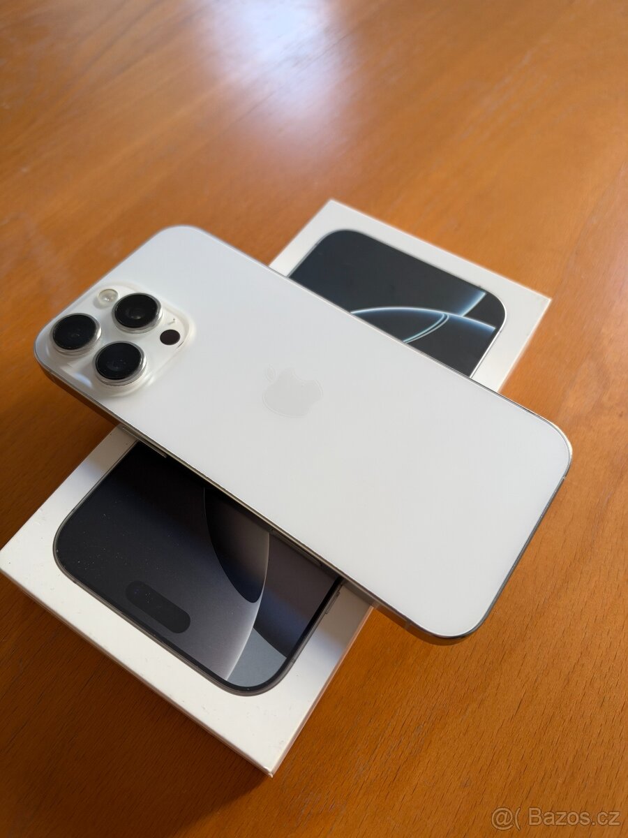Apple iPhone 16 Pro Max 256 GB v barvě White Titanium - 5