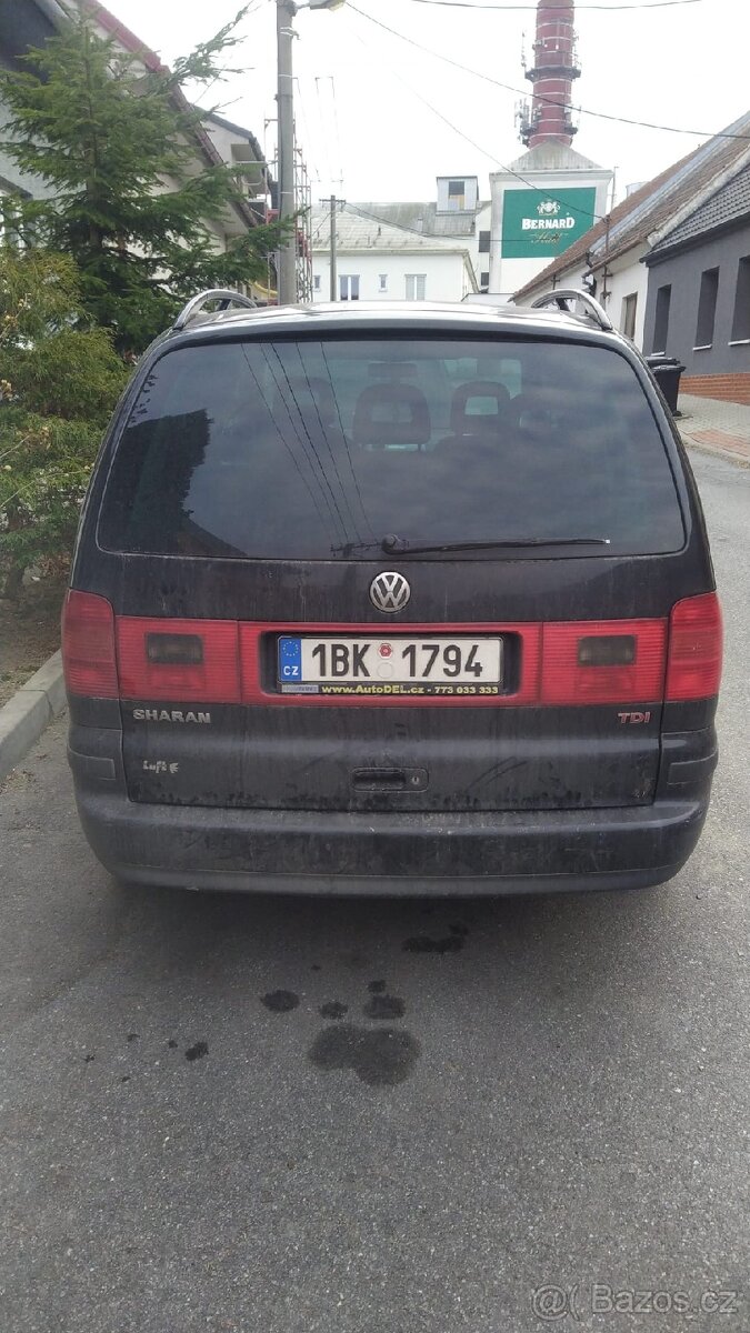 VW Sharan 96 kW - 5
