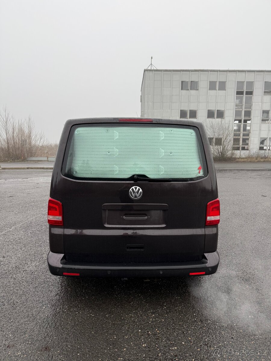 Volkswagen Multivan T5.1 103kw - 5