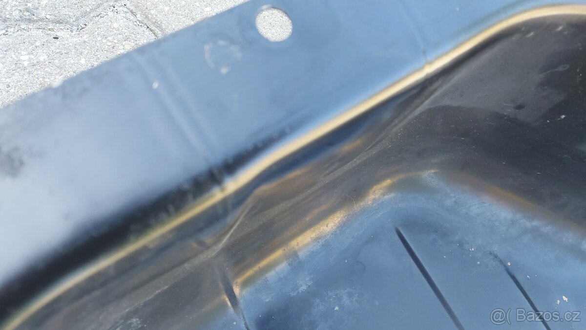 Ssangyong Rexton – Kryt nádrže - 5